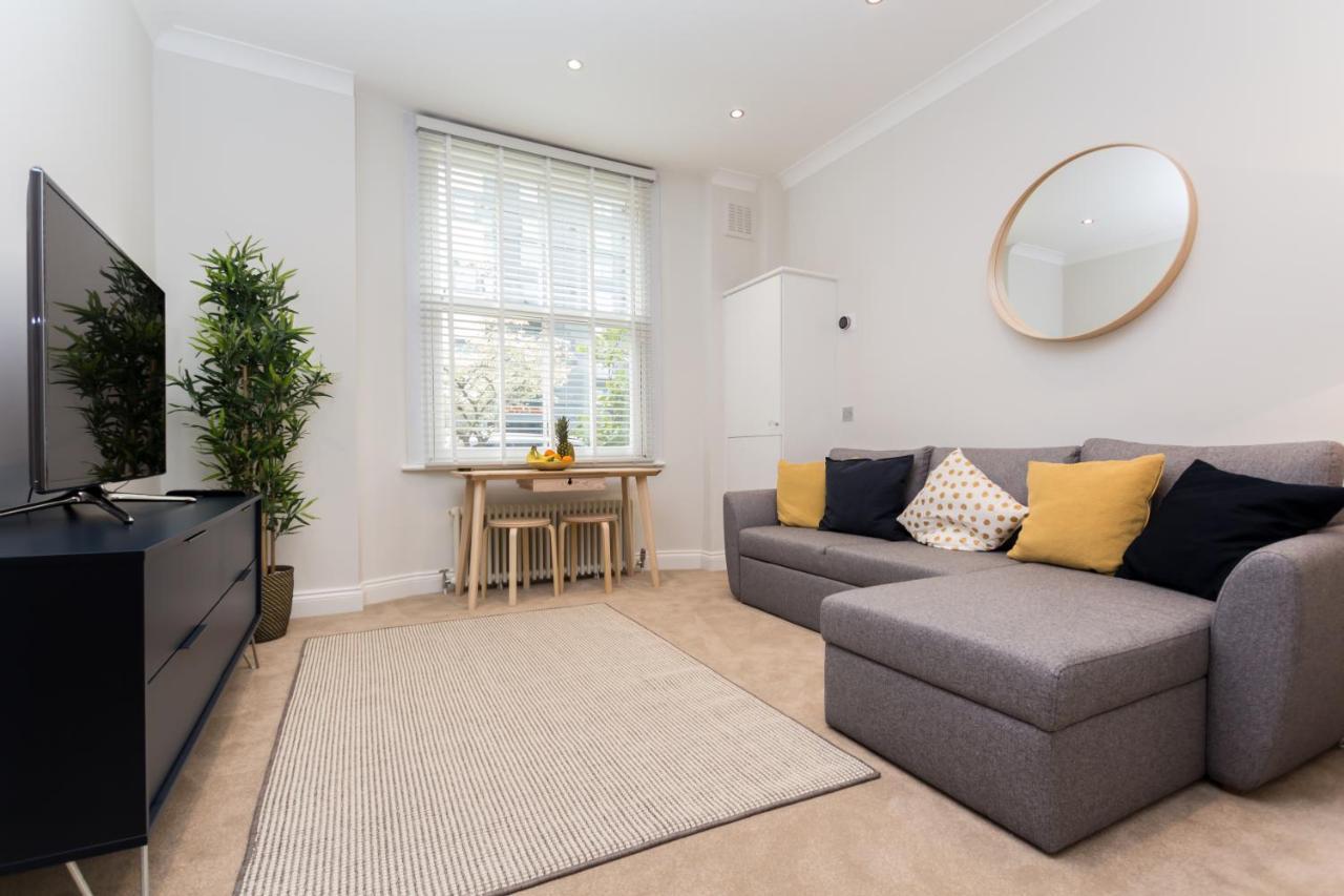 Appartement Caledonian - Bright One-bedroom With Private Decked Garden Londres