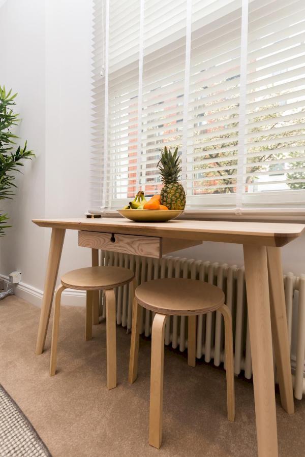 Appartement Caledonian - Bright One-bedroom With Private Decked Garden Londres